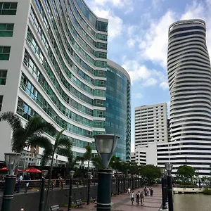 Apartamento Puerto Santa Ana, Guayaquil