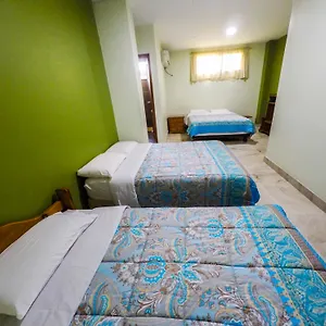 Hotel Dc Aeropuerto, Guayaquil